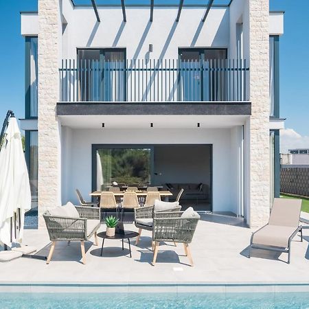 Villa Grota Porec Exterior photo